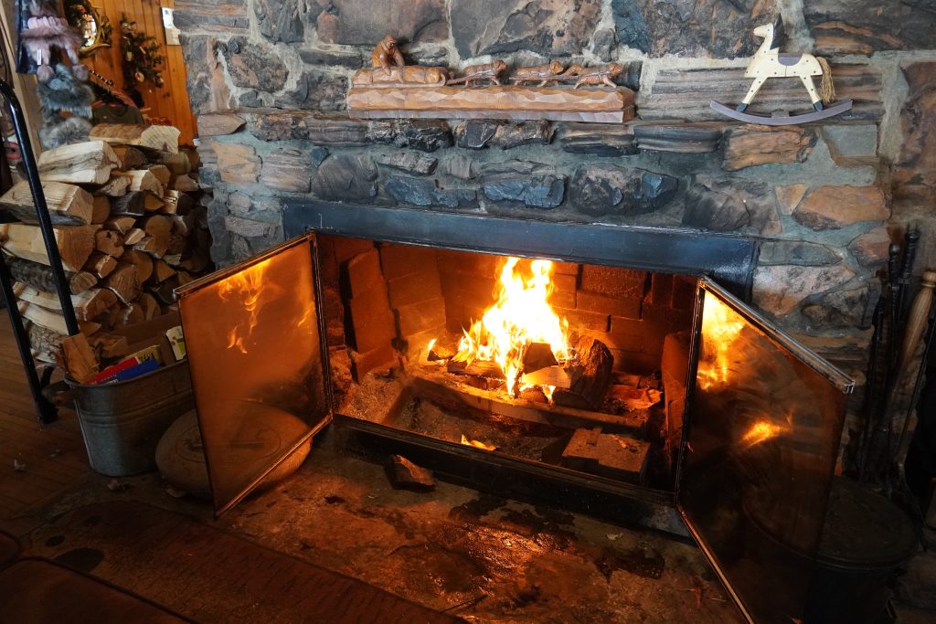 Cook county fireplace tour. Gunflint Lodge