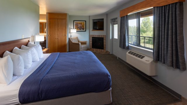 Black Beach Inn by GrandStay Silver Bay Minnesota